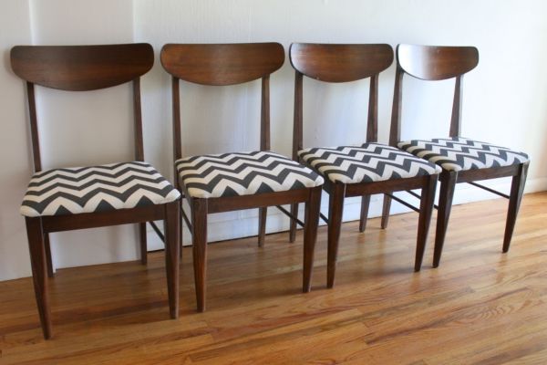 Tapizado de sillas de comedor y sillones en Pamplona y Navarra